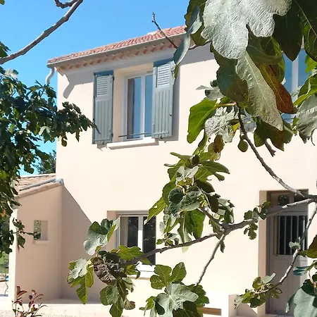 Holiday home Mas Les Figuieres Monteux